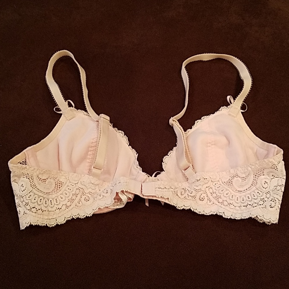 intimates - Picture 4 of 4